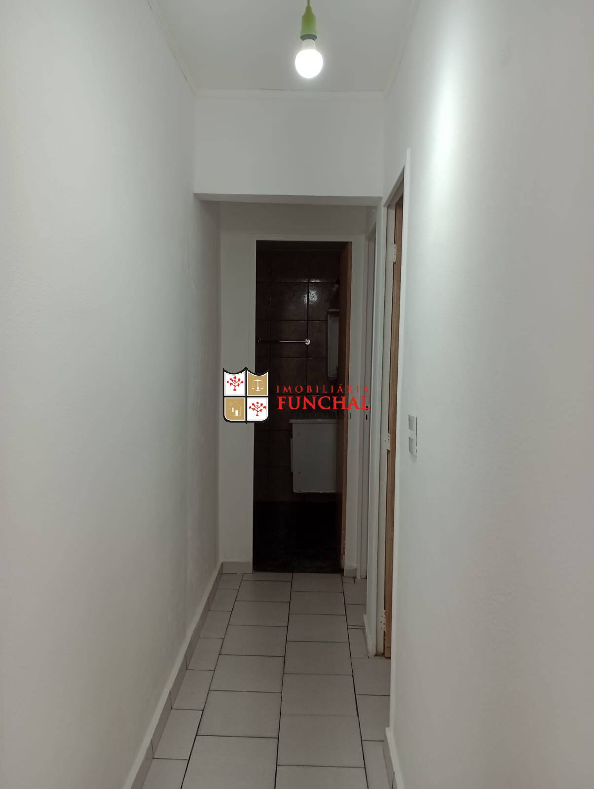 Apartamento à venda e aluguel com 2 quartos, 60m² - Foto 4