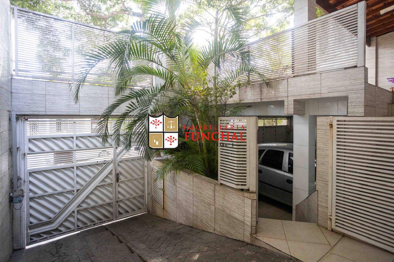 Casa à venda com 5 quartos, 280m² - Foto 1