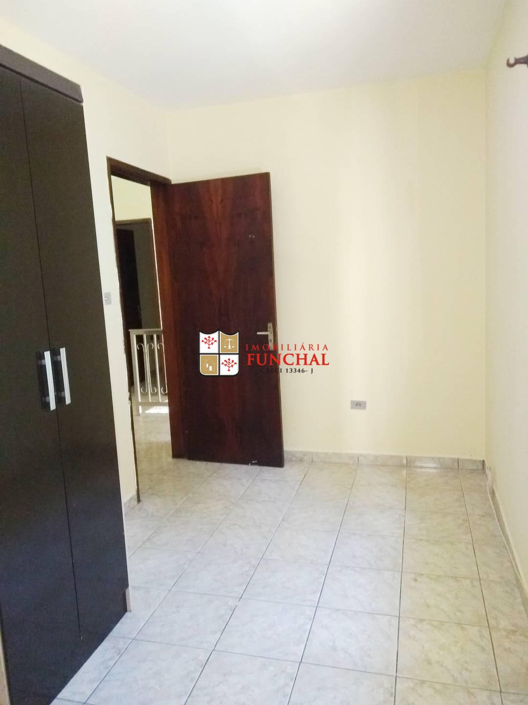 Sobrado à venda com 3 quartos, 234m² - Foto 13