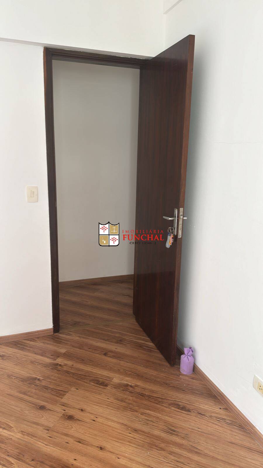 Apartamento para alugar com 2 quartos, 70m² - Foto 11