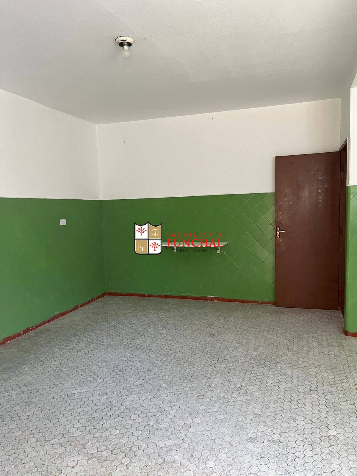 Apartamento para alugar com 2 quartos, 70m² - Foto 15