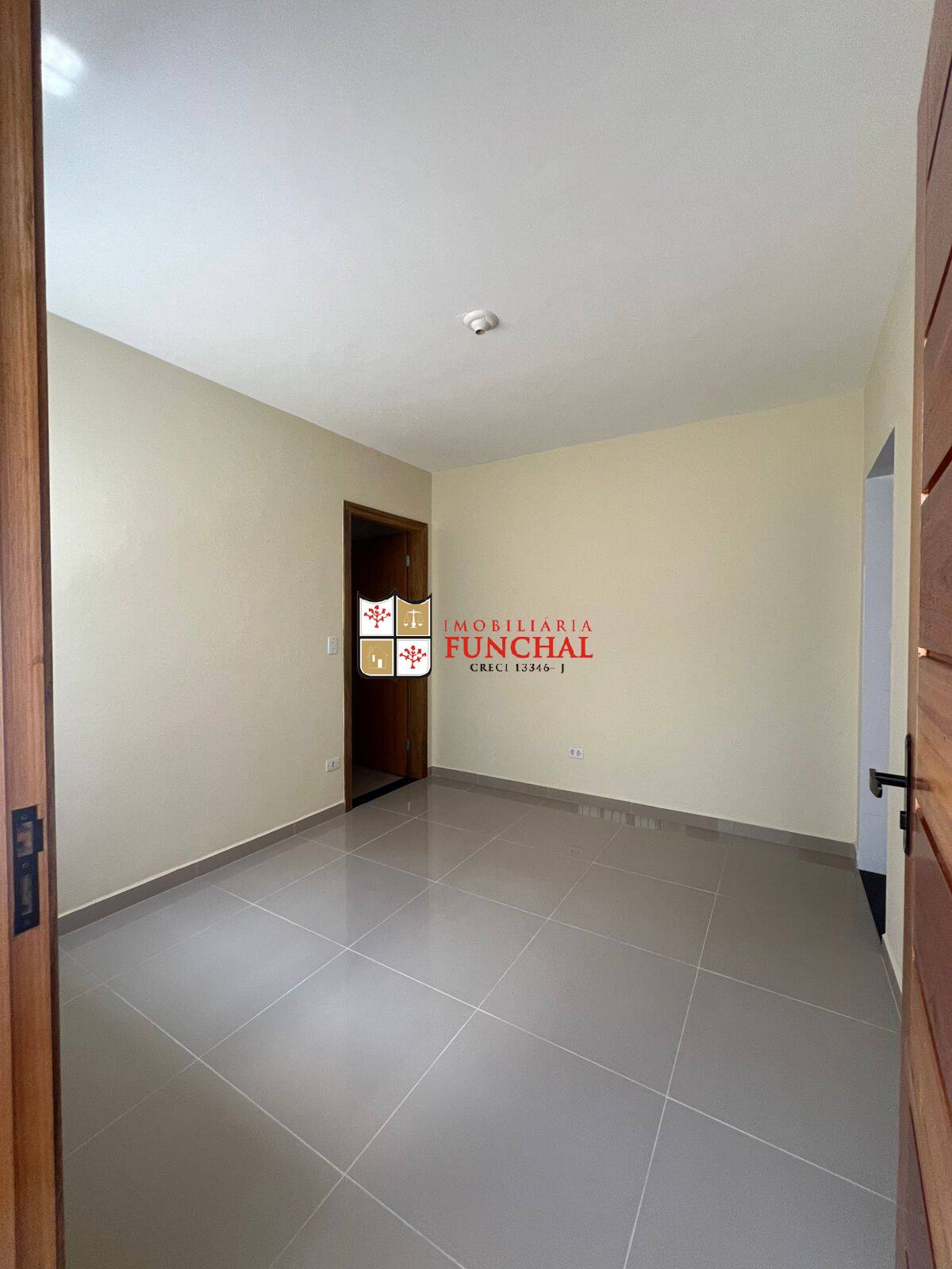 Casa para alugar com 1 quarto, 40m² - Foto 4