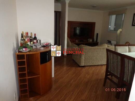 Apartamento à venda com 2 quartos, 70m² - Foto 14